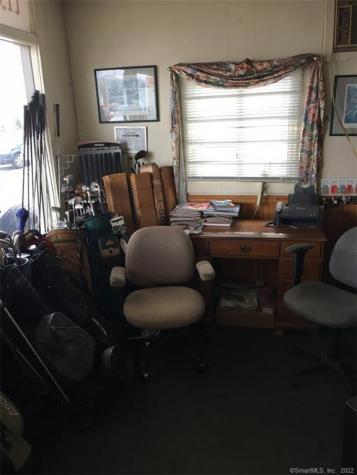 621 Boston Post Road Old Saybrook CT 06475