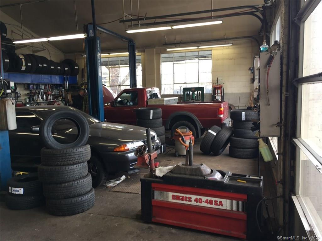 621 Boston Post Road Old Saybrook CT 06475