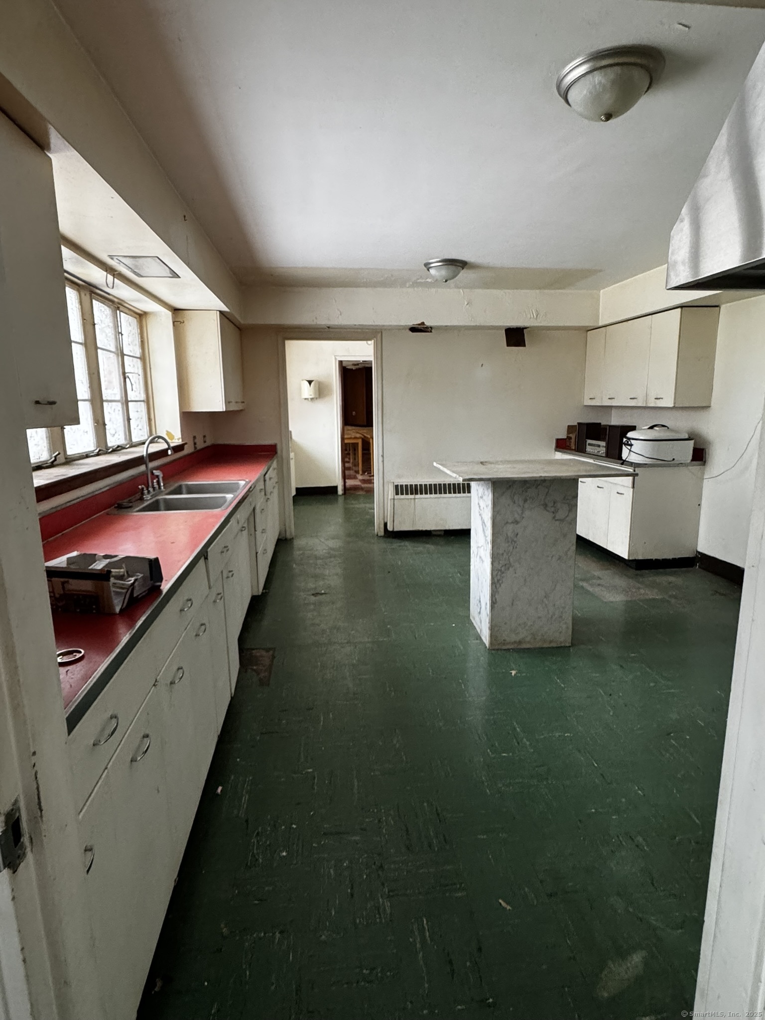 11 Charter Oak Place Hartford CT 06106