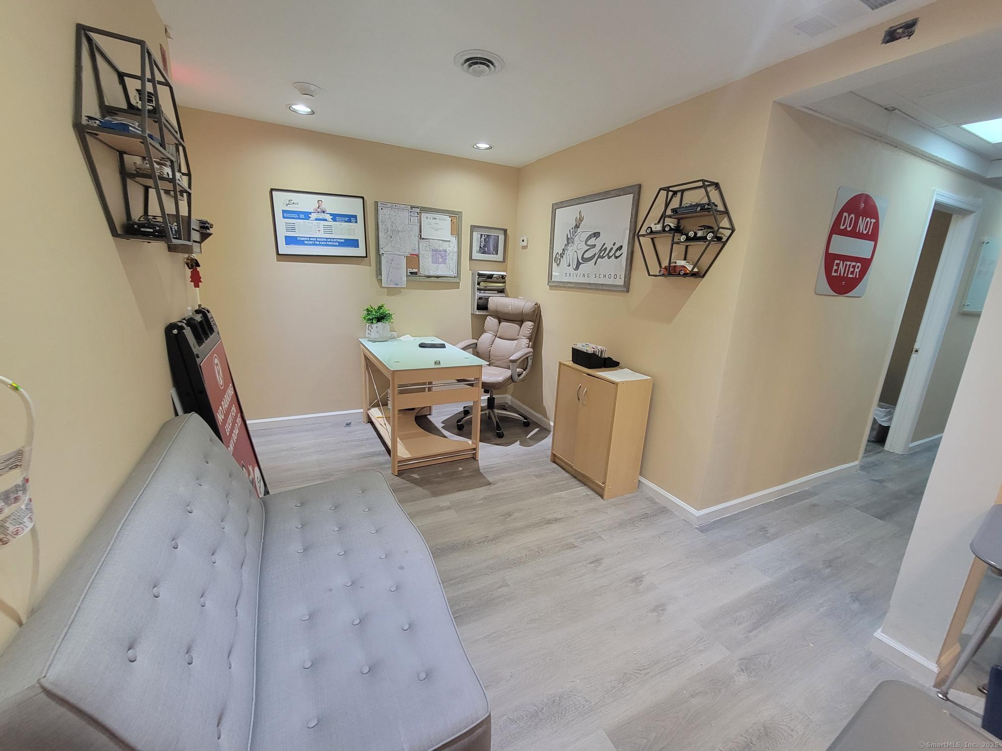 304 Federal Road Brookfield CT 06804