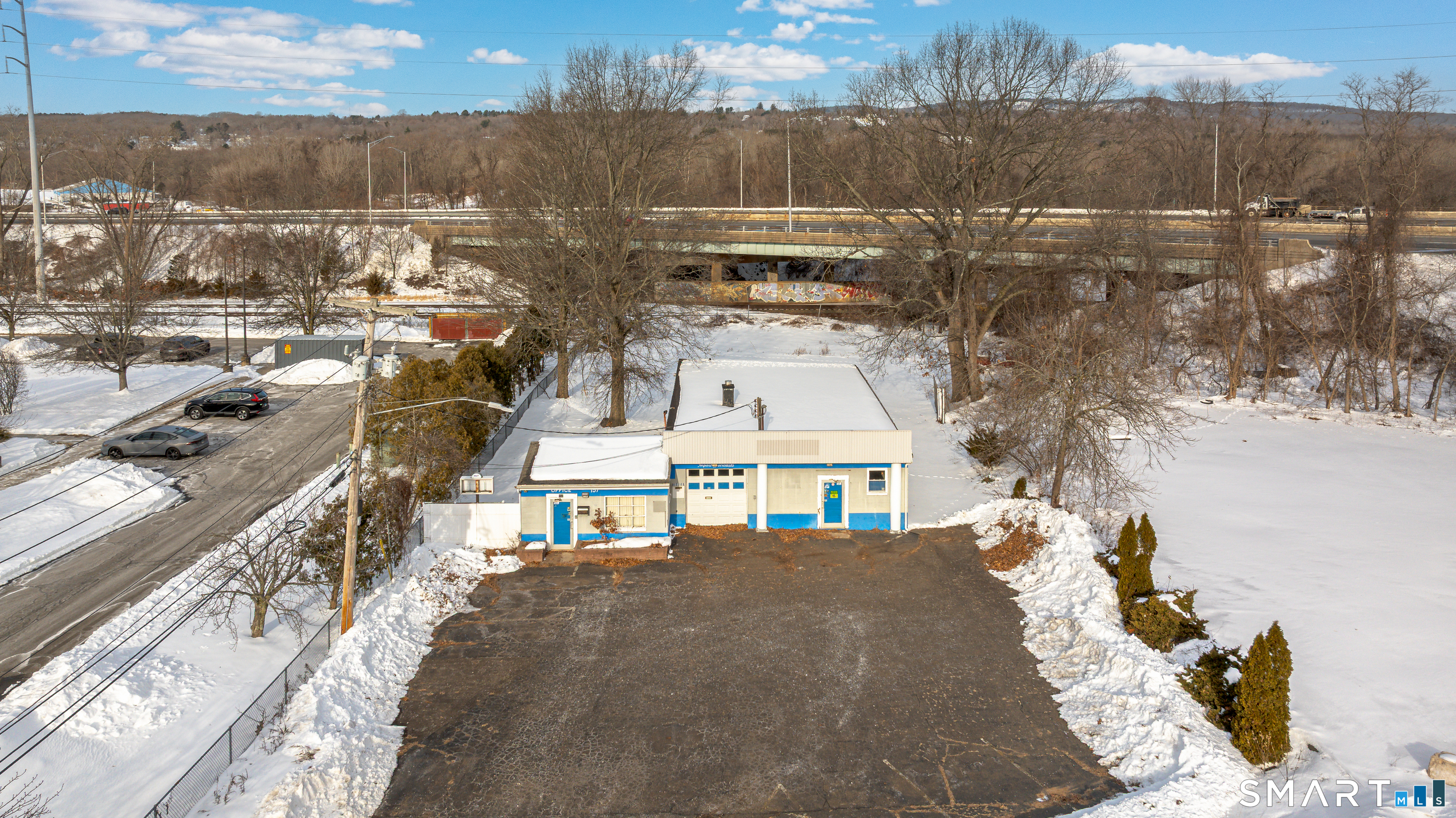 157 Washington Avenue North Haven CT 06473