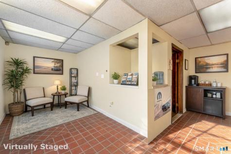 157 Washington Avenue North Haven CT 06473