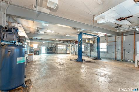 157 Washington Avenue North Haven CT 06473