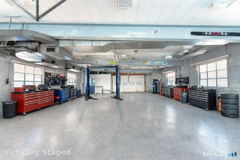 157 Washington Avenue North Haven CT 06473
