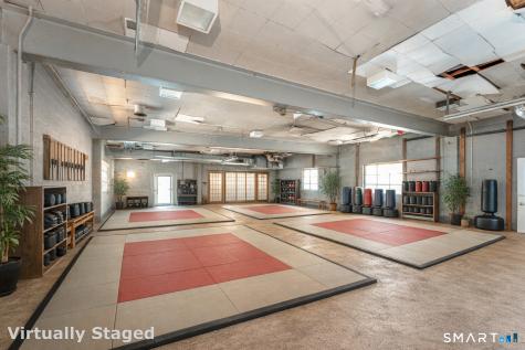 157 Washington Avenue North Haven CT 06473