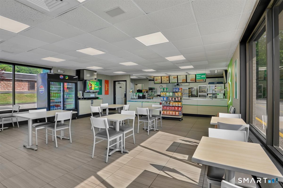 942 Washington Street Middletown CT 06457