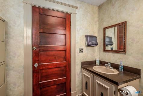 46 Main Street Danbury CT 06810