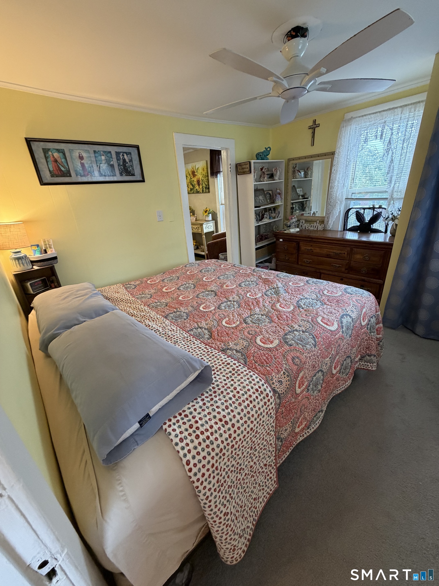 15 Oregon Avenue Hamden CT 06514