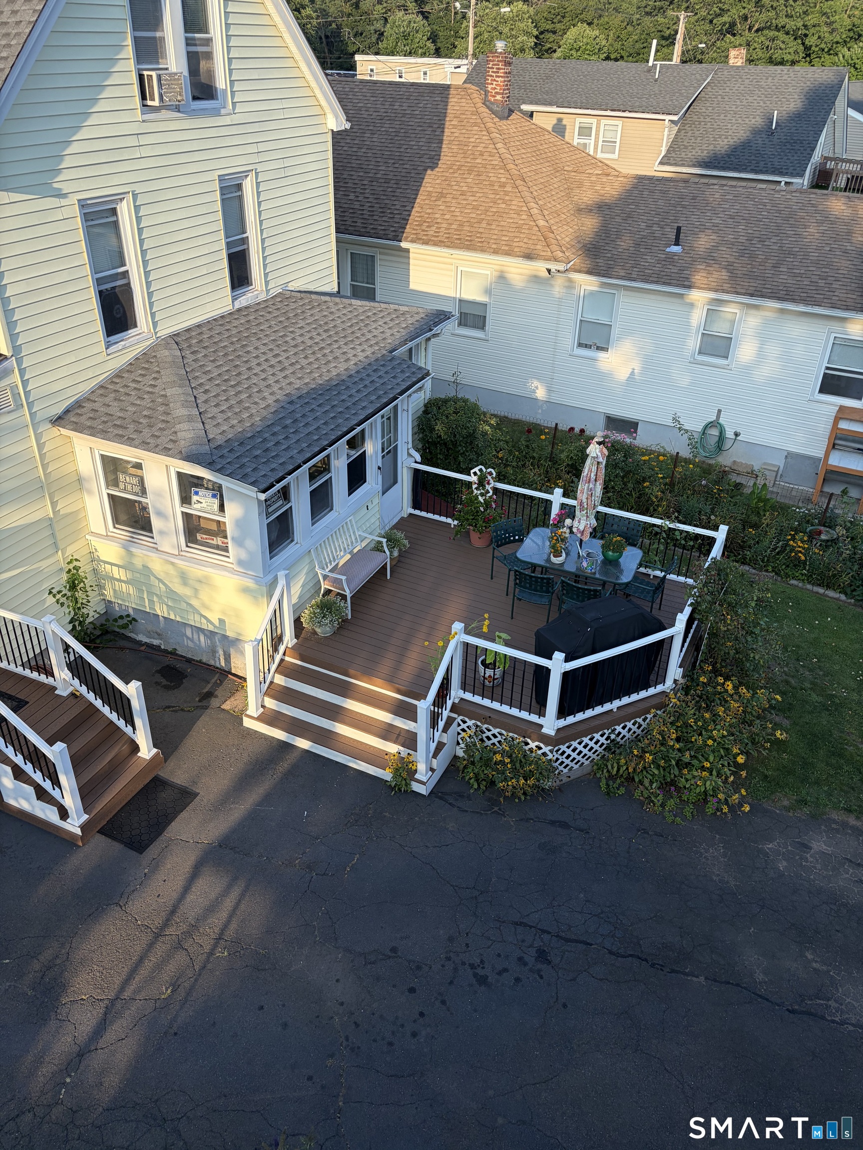 15 Oregon Avenue Hamden CT 06514