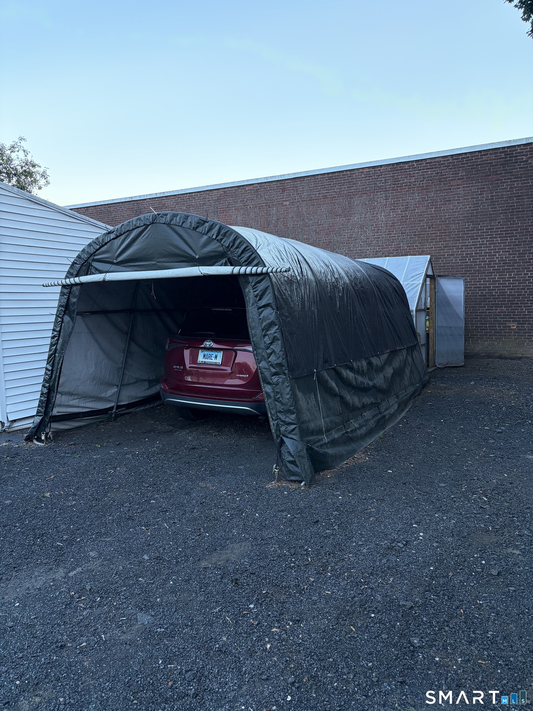 15 Oregon Avenue Hamden CT 06514