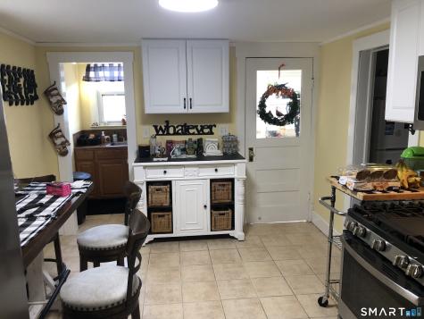 15 Oregon Avenue Hamden CT 06514