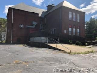 327 Laurel Hill Avenue Norwich CT 06360