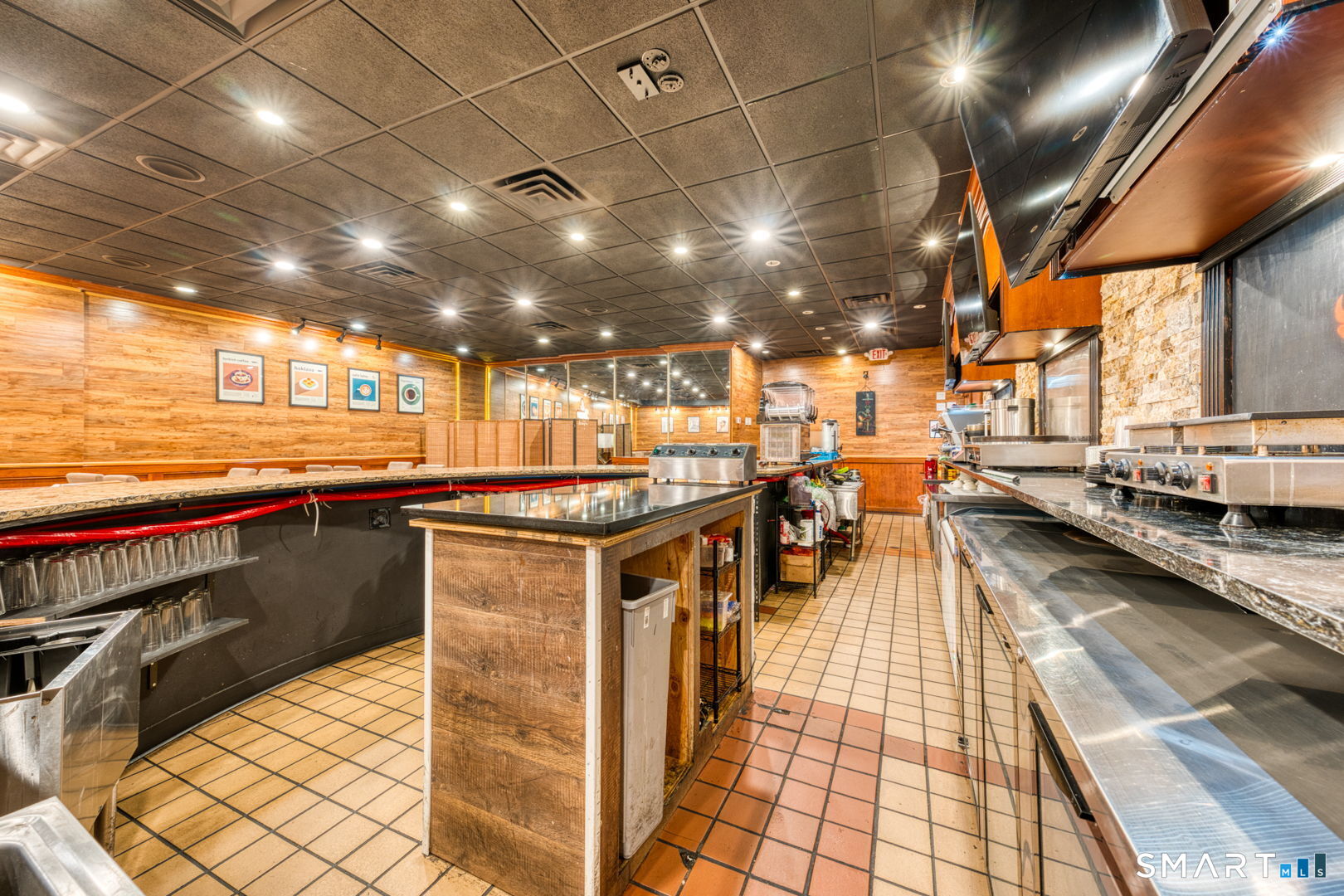 91 Scott Road Waterbury CT 06705