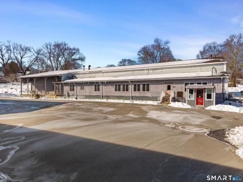 45 Richards Grove Road Waterford CT 06375