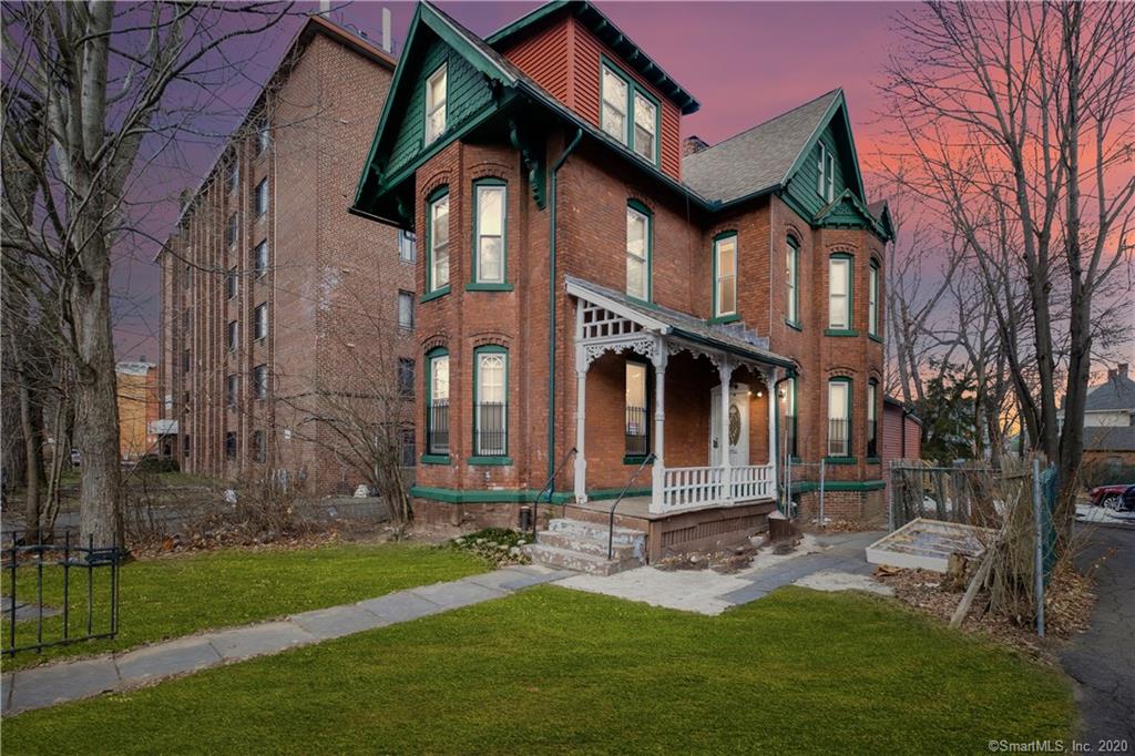 156 Allen Place Hartford CT 06106