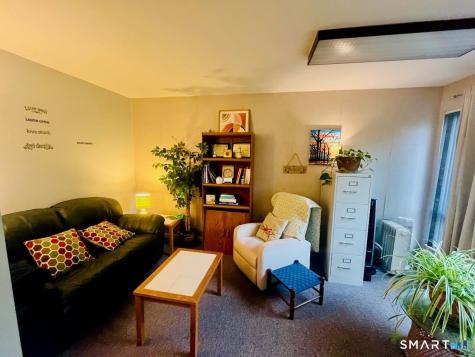 567 Vauxhall Street Extension Waterford CT 06385