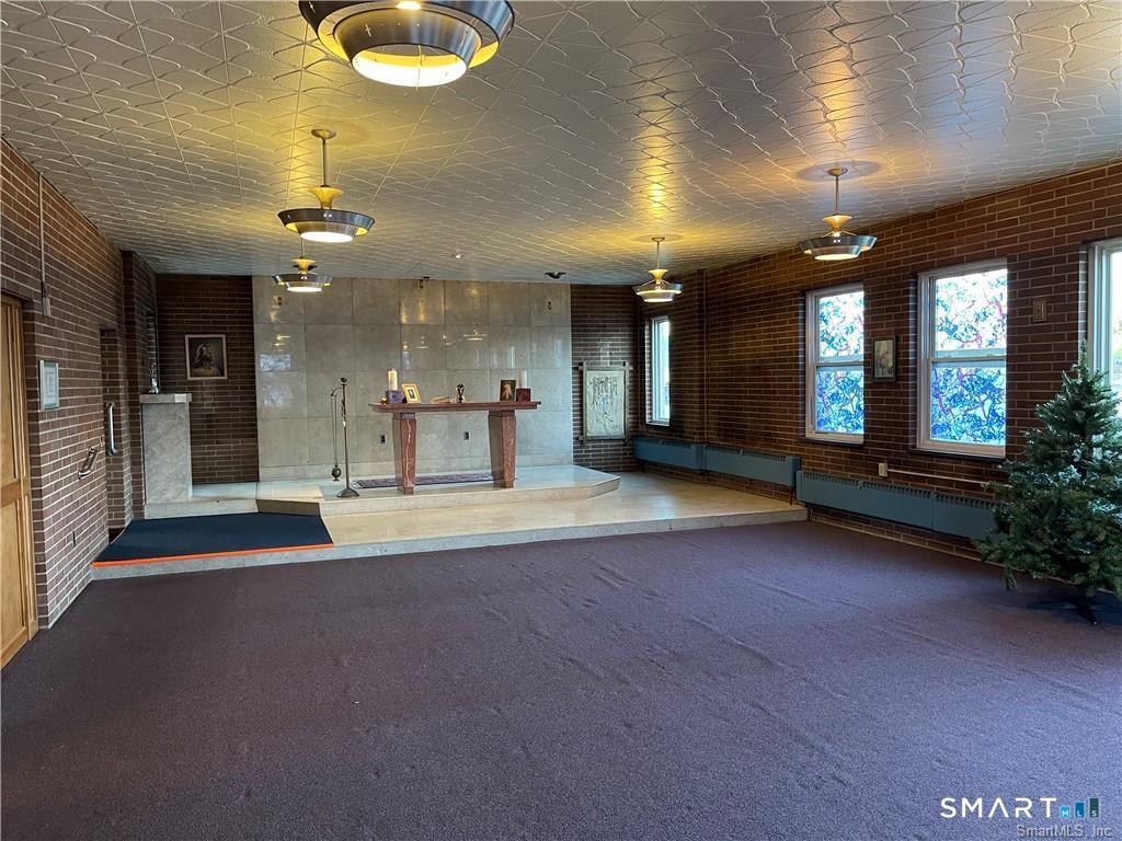 15-23 Marshall Street Putnam CT 06260