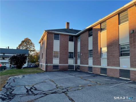15-23 Marshall Street Putnam CT 06260