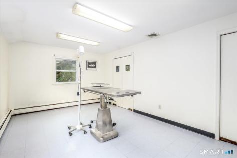 32 Old New Milford Road Brookfield CT 06804