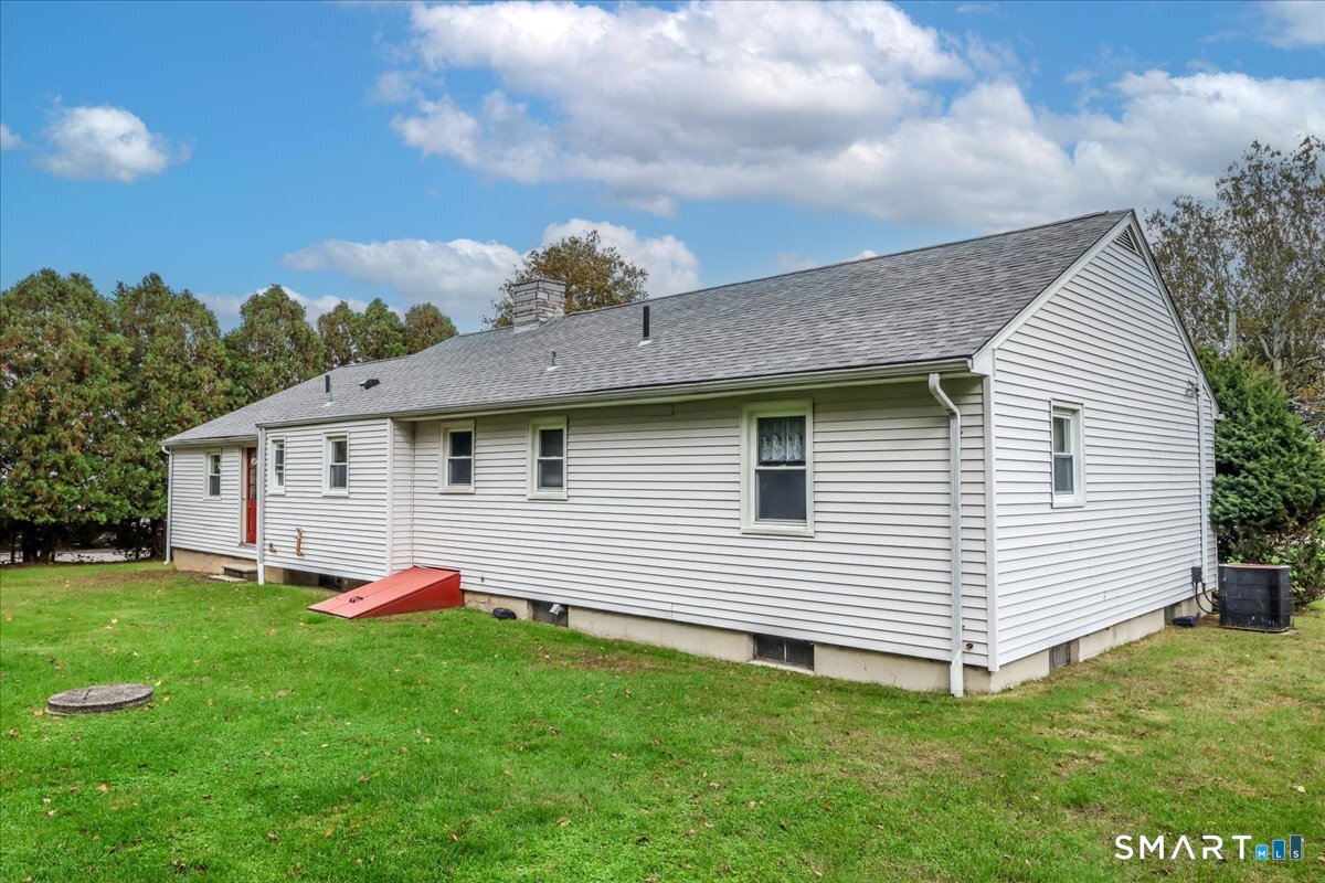 32 Old New Milford Road Brookfield CT 06804