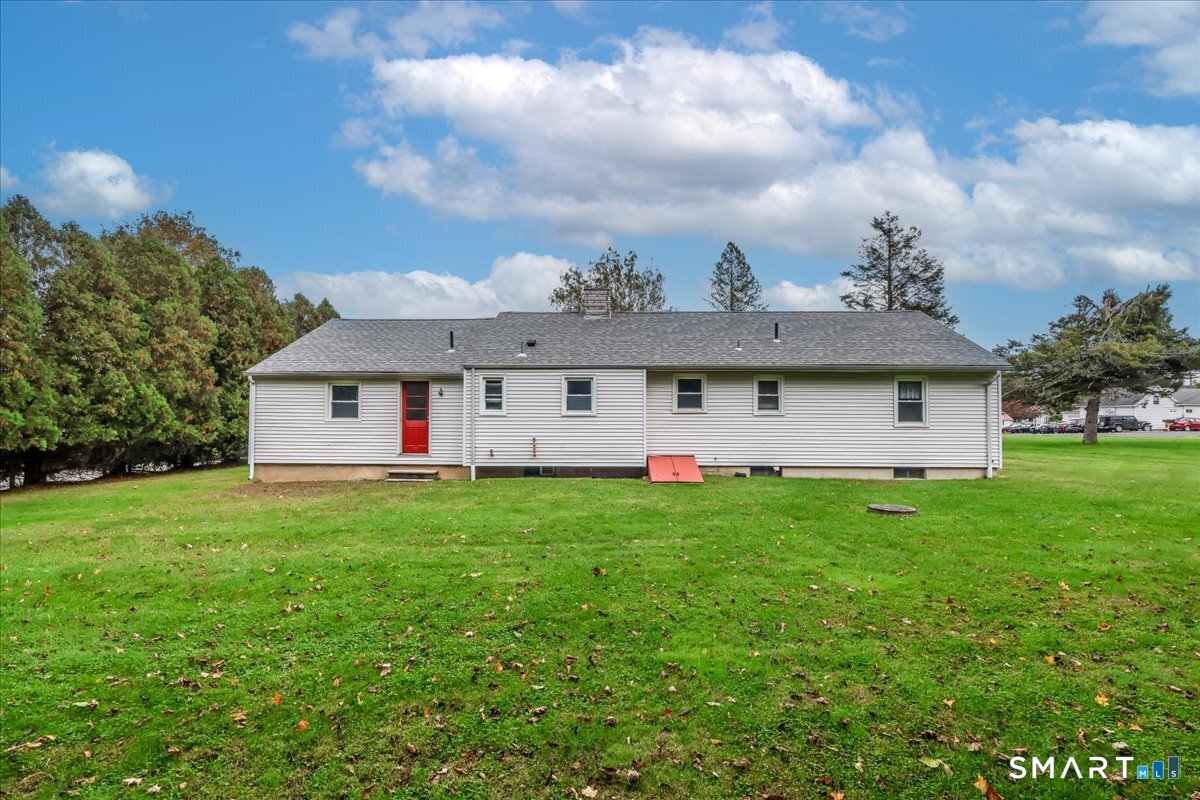32 Old New Milford Road Brookfield CT 06804