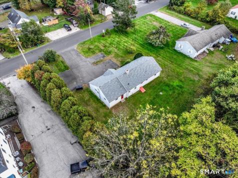 32 Old New Milford Road Brookfield CT 06804