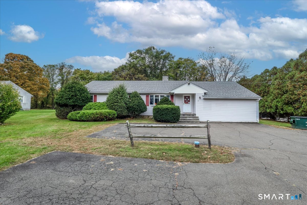 32 Old New Milford Road Brookfield CT 06804