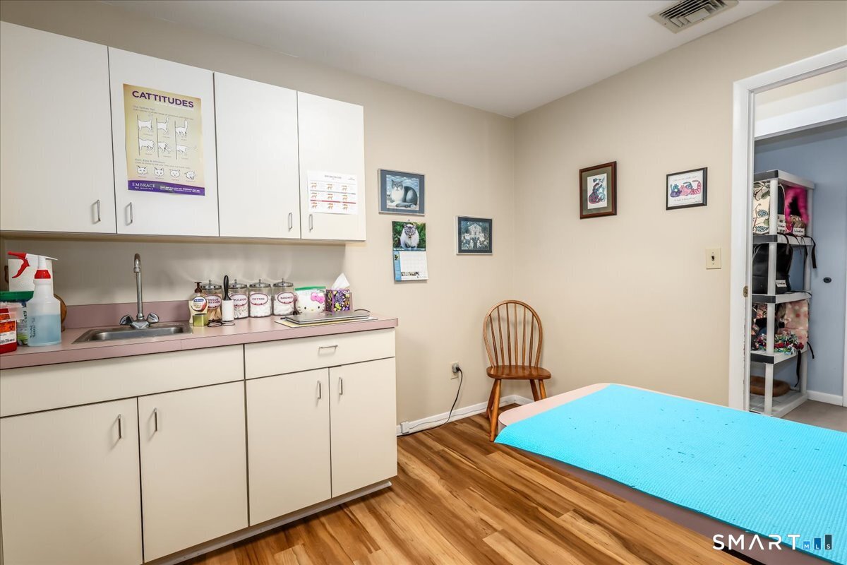 32 Old New Milford Road Brookfield CT 06804