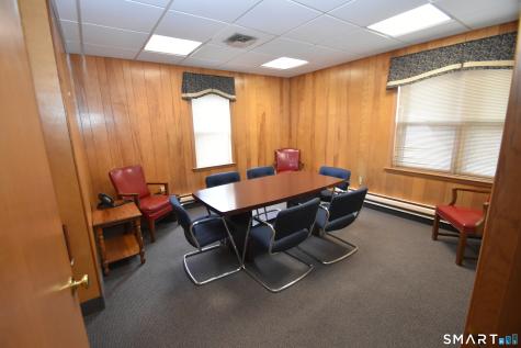 33 Connecticut Boulevard East Hartford CT 06108