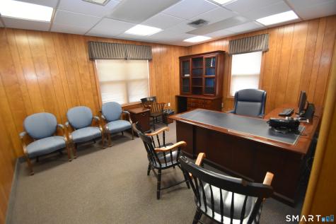 33 Connecticut Boulevard East Hartford CT 06108