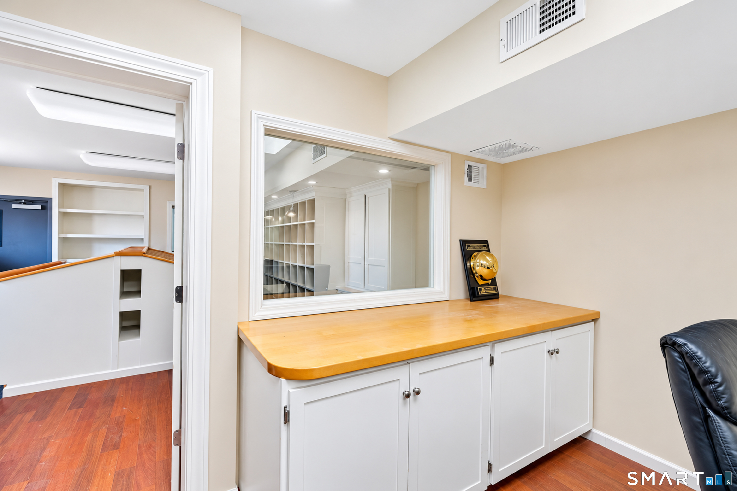 41 First Street New Haven CT 06519