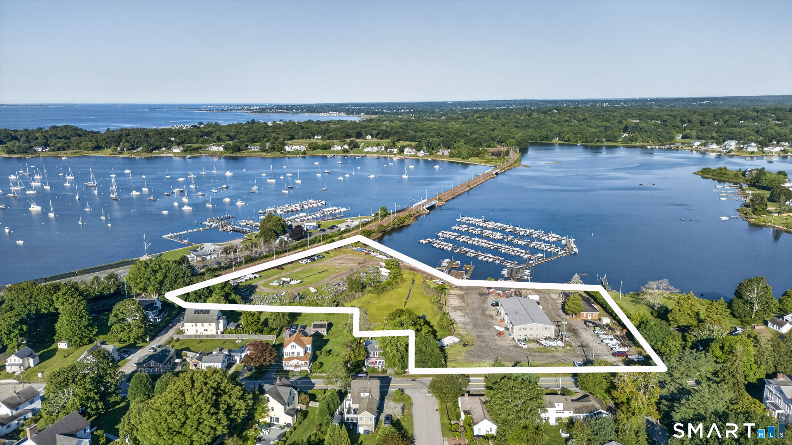 228 North Water Street Stonington CT 06378