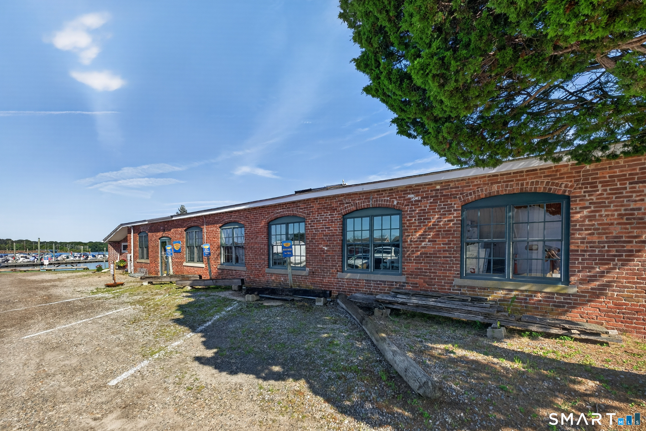 228 North Water Street Stonington CT 06378