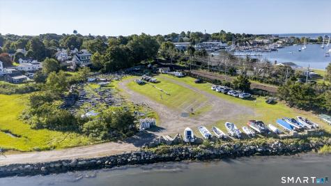 228 North Water Street Stonington CT 06378