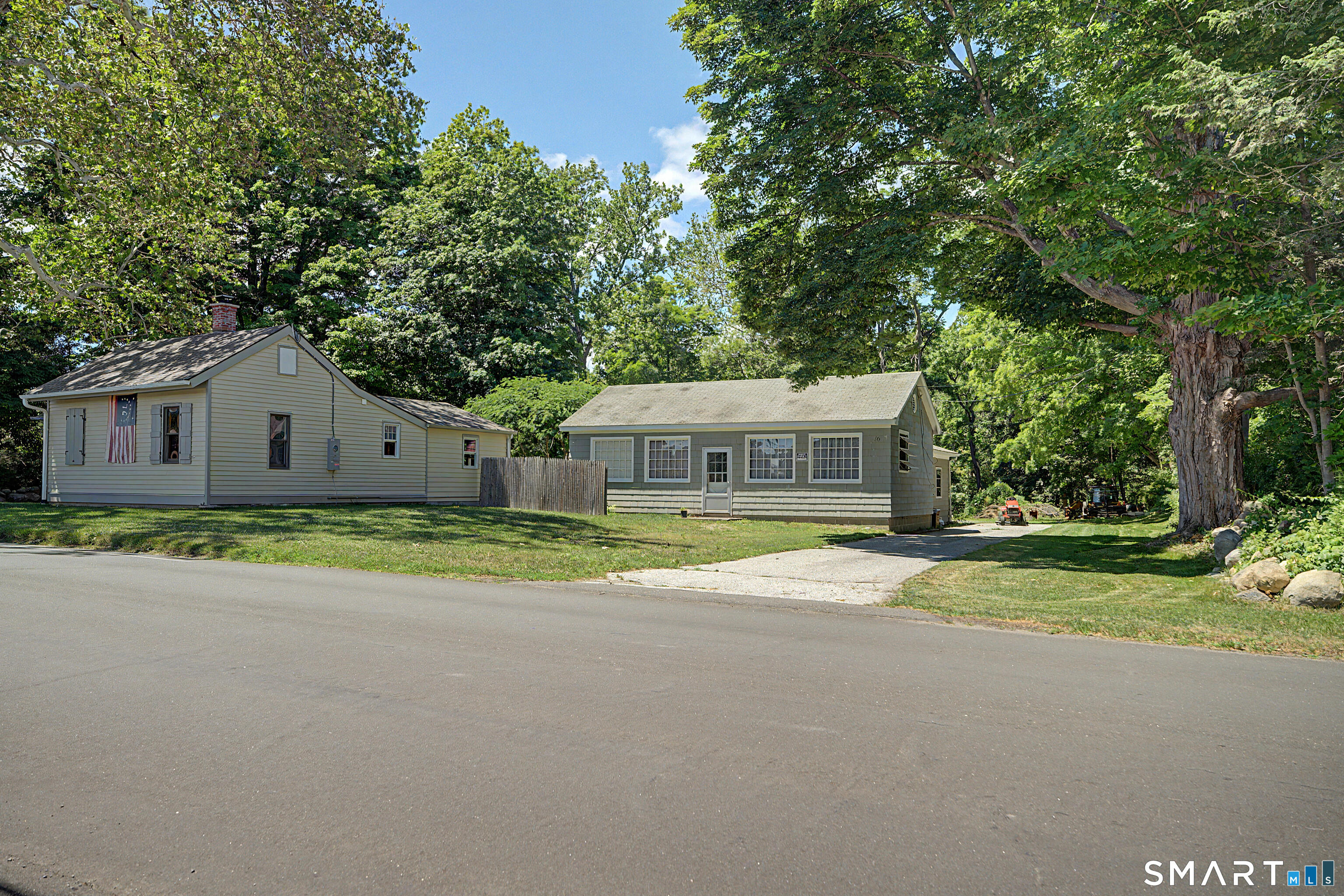 16 Old New Milford Road Brookfield CT 06804