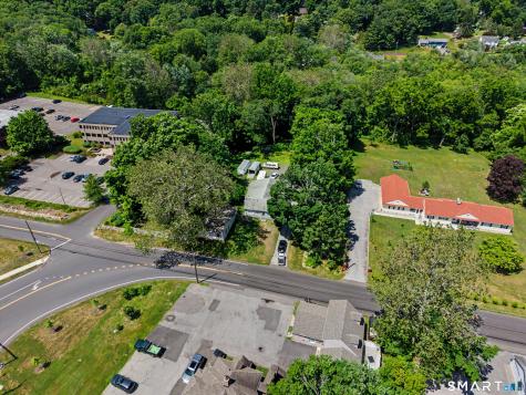 16 Old New Milford Road Brookfield CT 06804