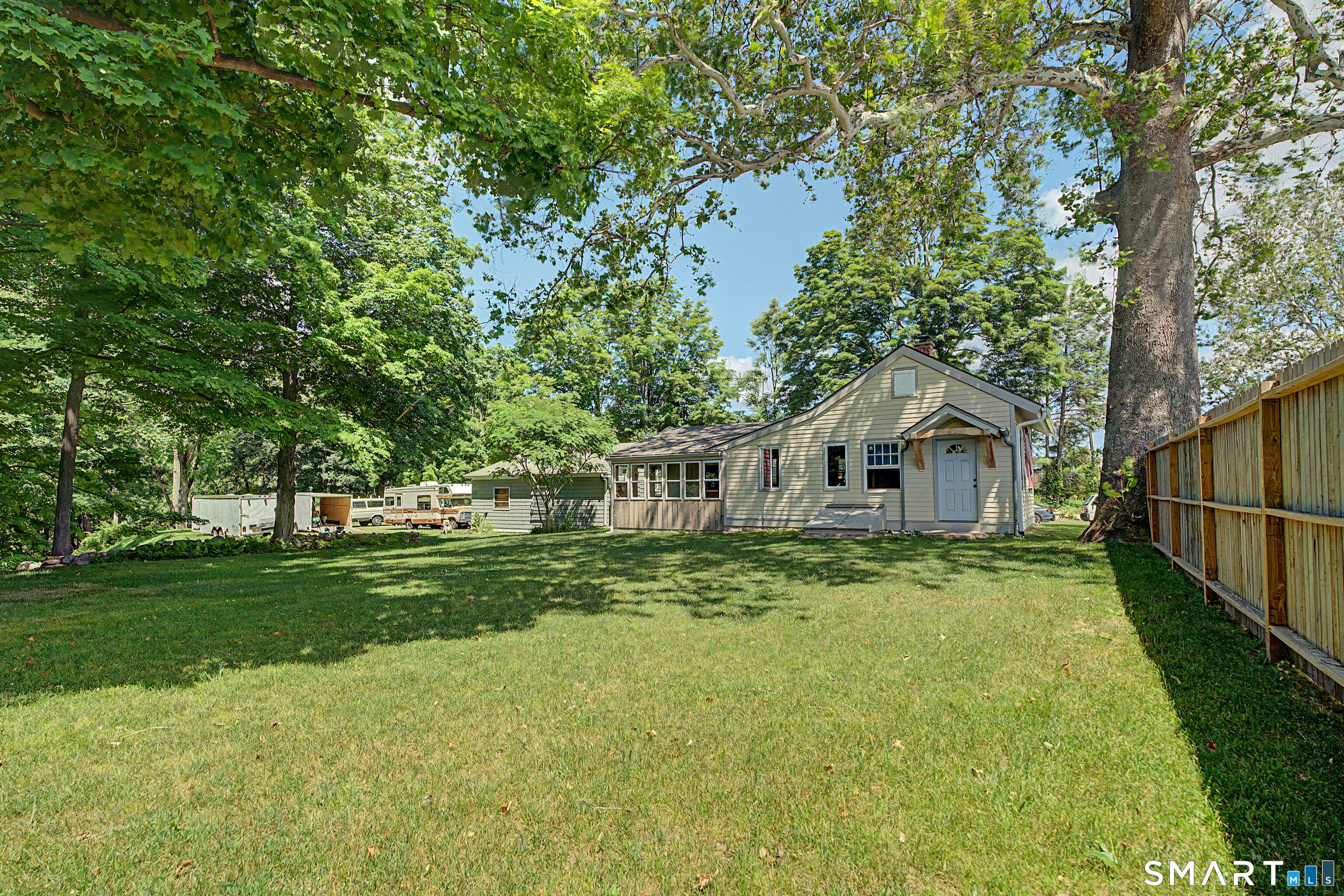 16 Old New Milford Road Brookfield CT 06804