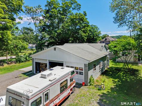 16 Old New Milford Road Brookfield CT 06804