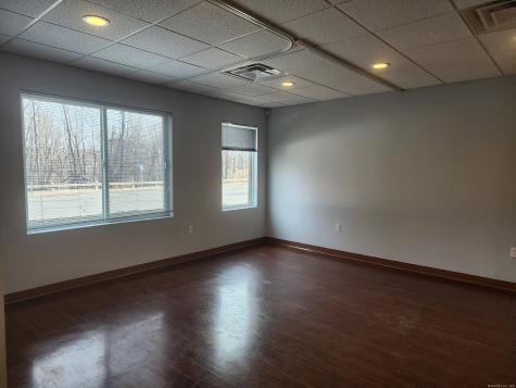 1449 Old Waterbury Road Southbury CT 06488