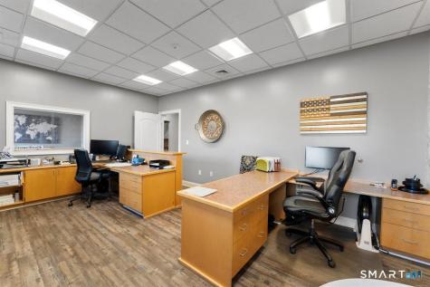 13 West Parkway Plainfield CT 06374