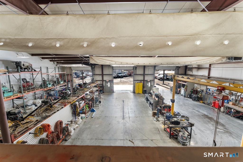 13 West Parkway Plainfield CT 06374