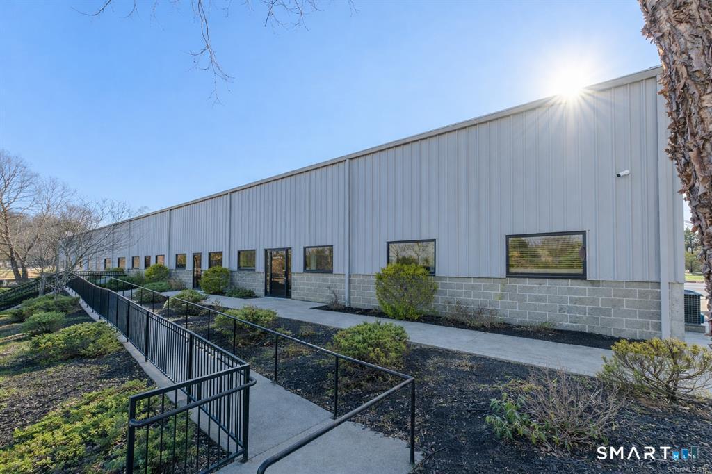 13 West Parkway Plainfield CT 06374