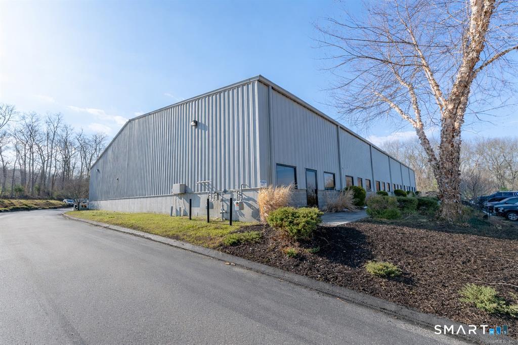 13 West Parkway Plainfield CT 06374