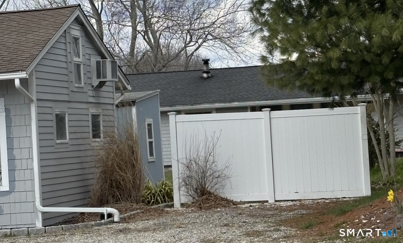 1029 Boston Post Road Old Saybrook CT 06475