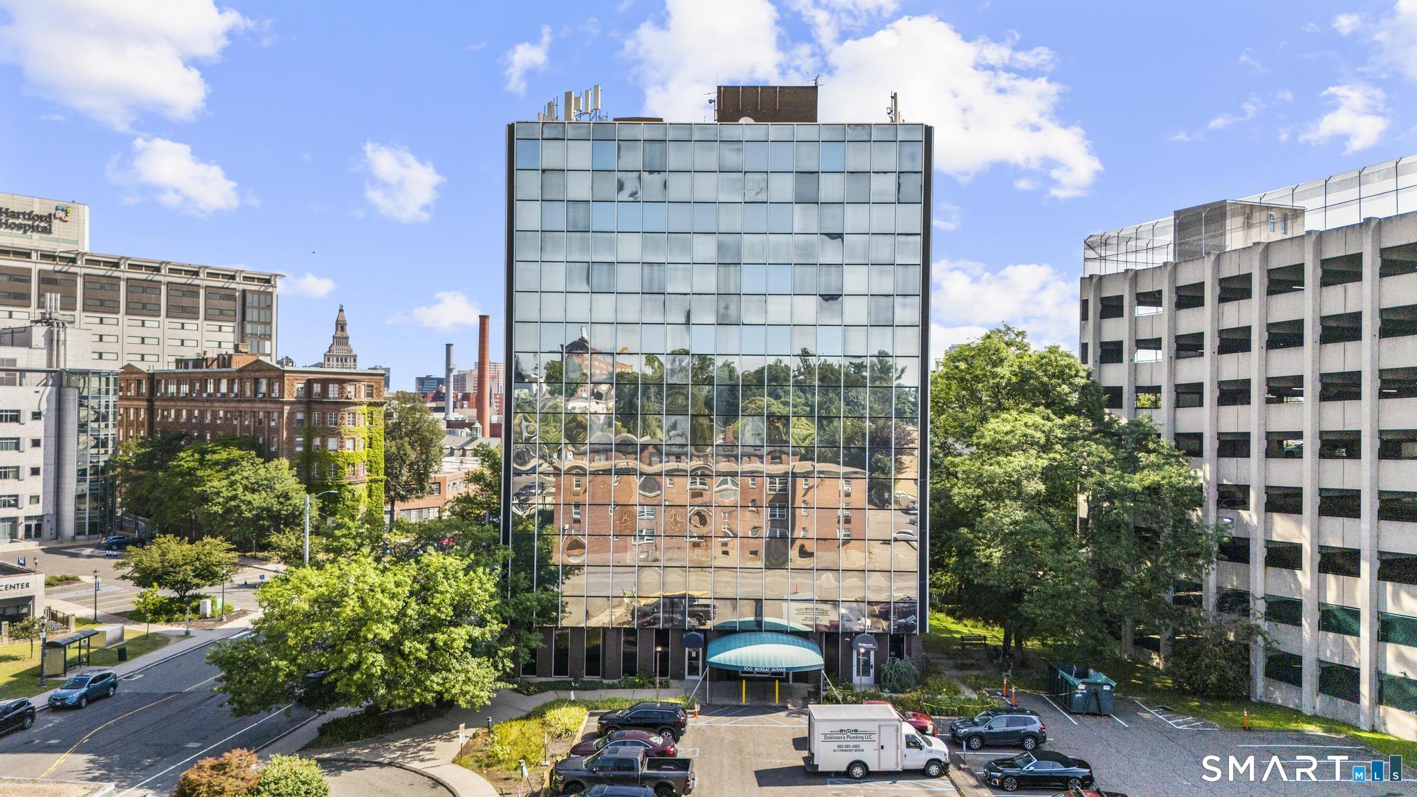 100 Retreat Avenue Hartford CT 06106