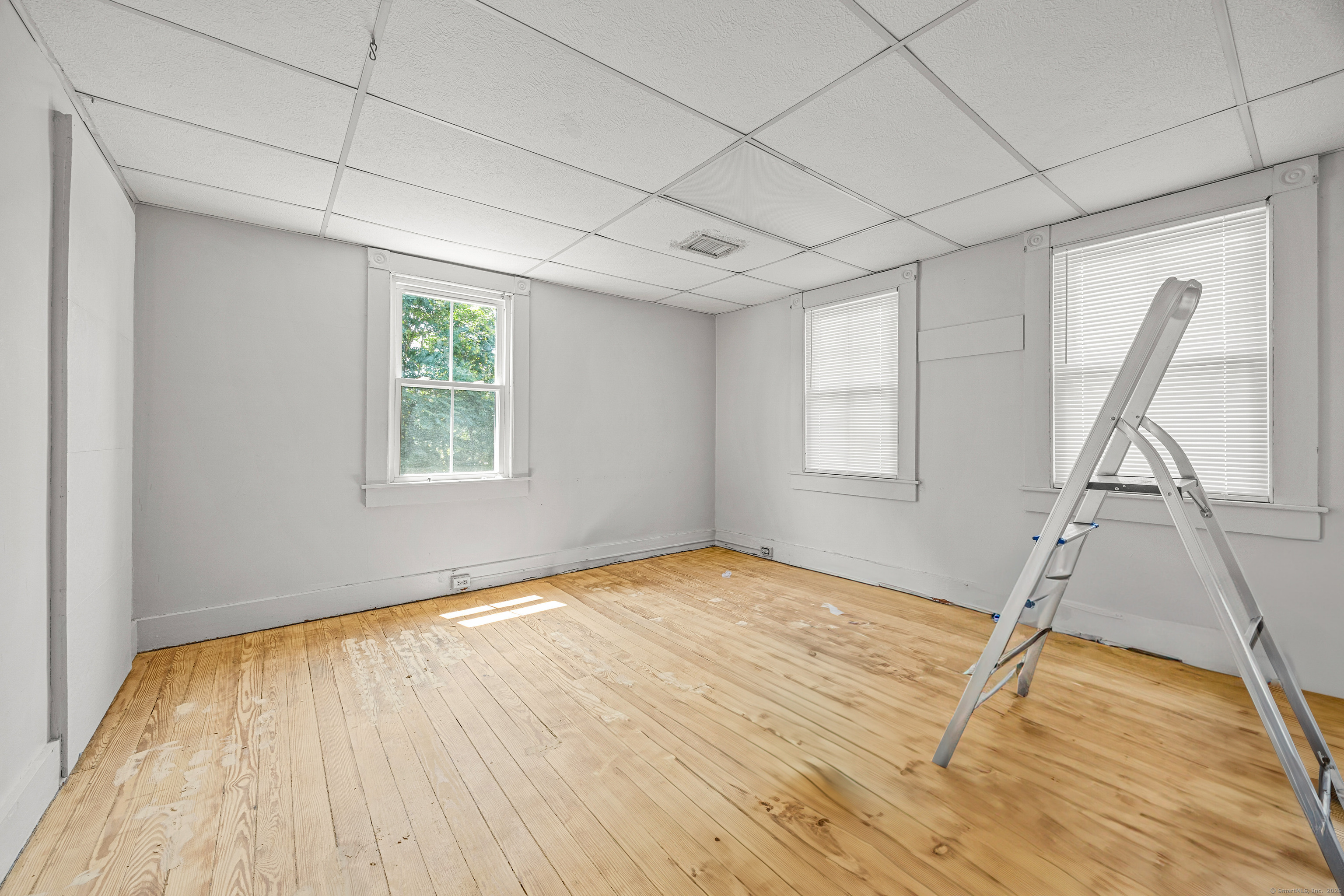 85 School Ground Road Branford CT 06405