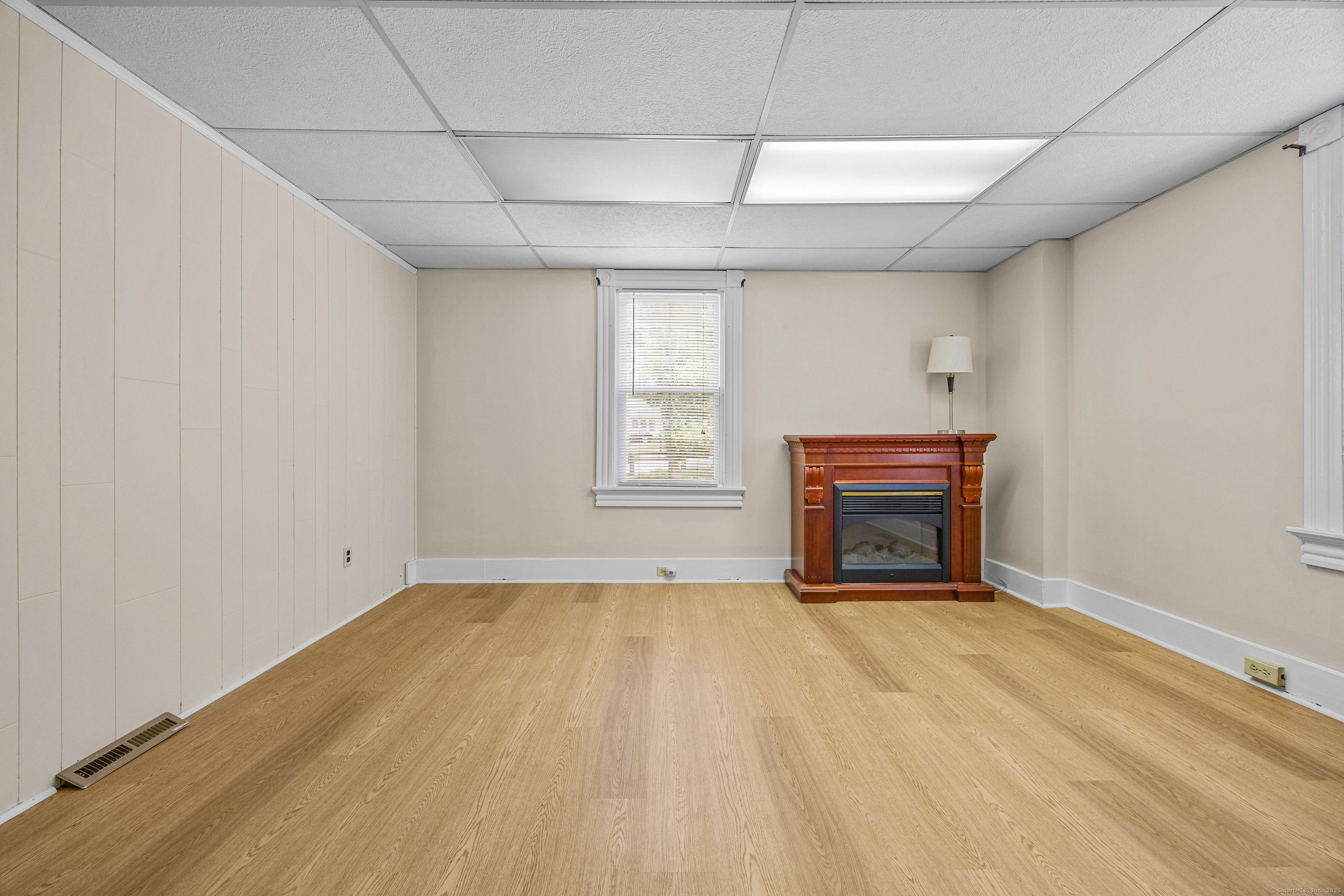 85 School Ground Road Branford CT 06405