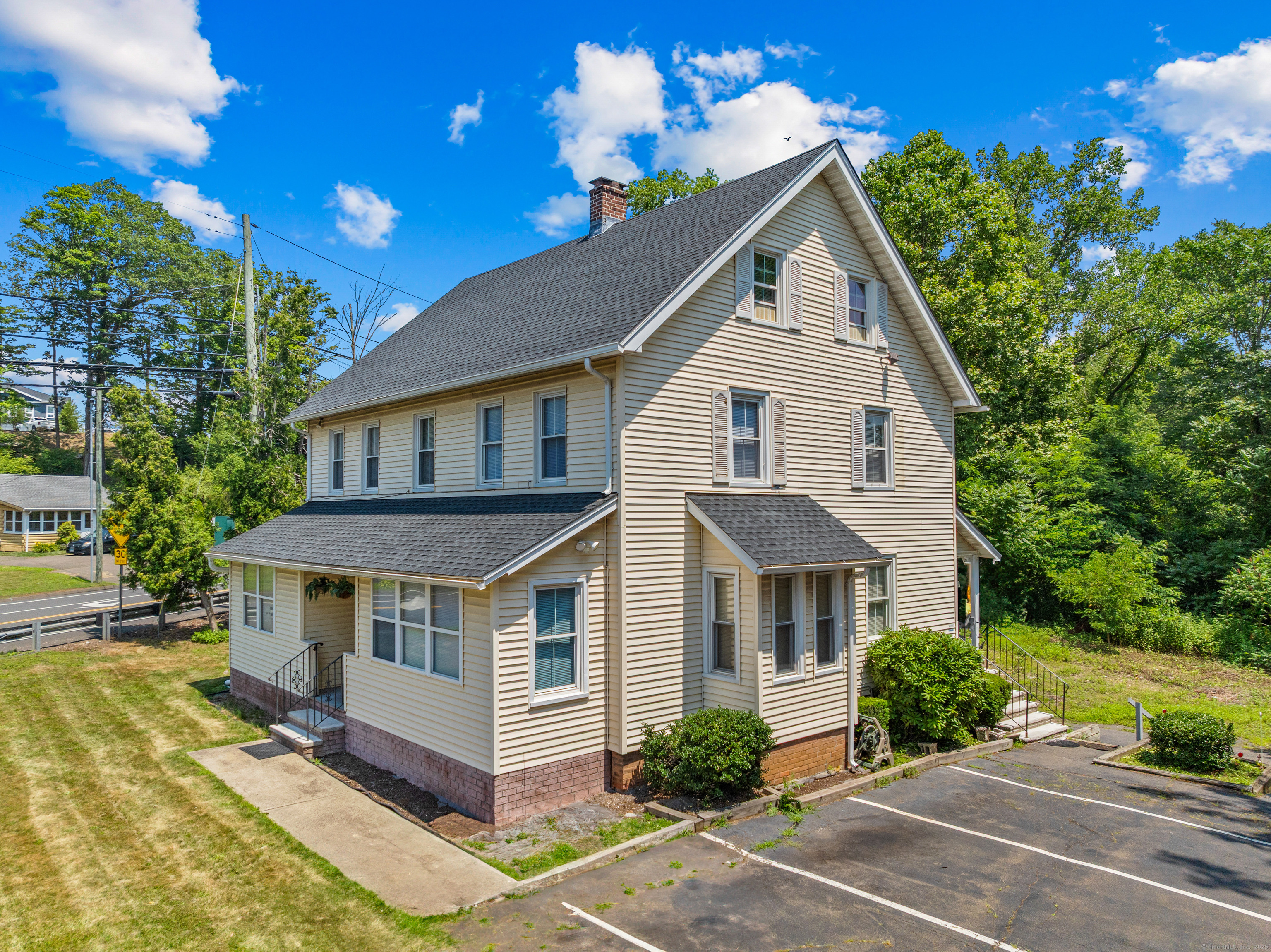 85 School Ground Road Branford CT 06405