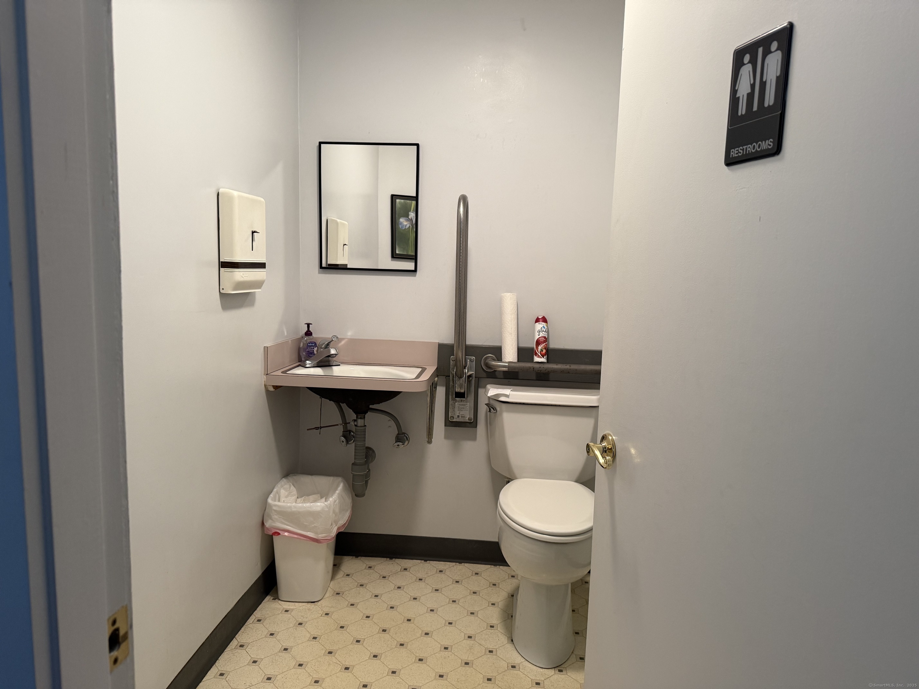 22 Park Street Thomaston CT 06787
