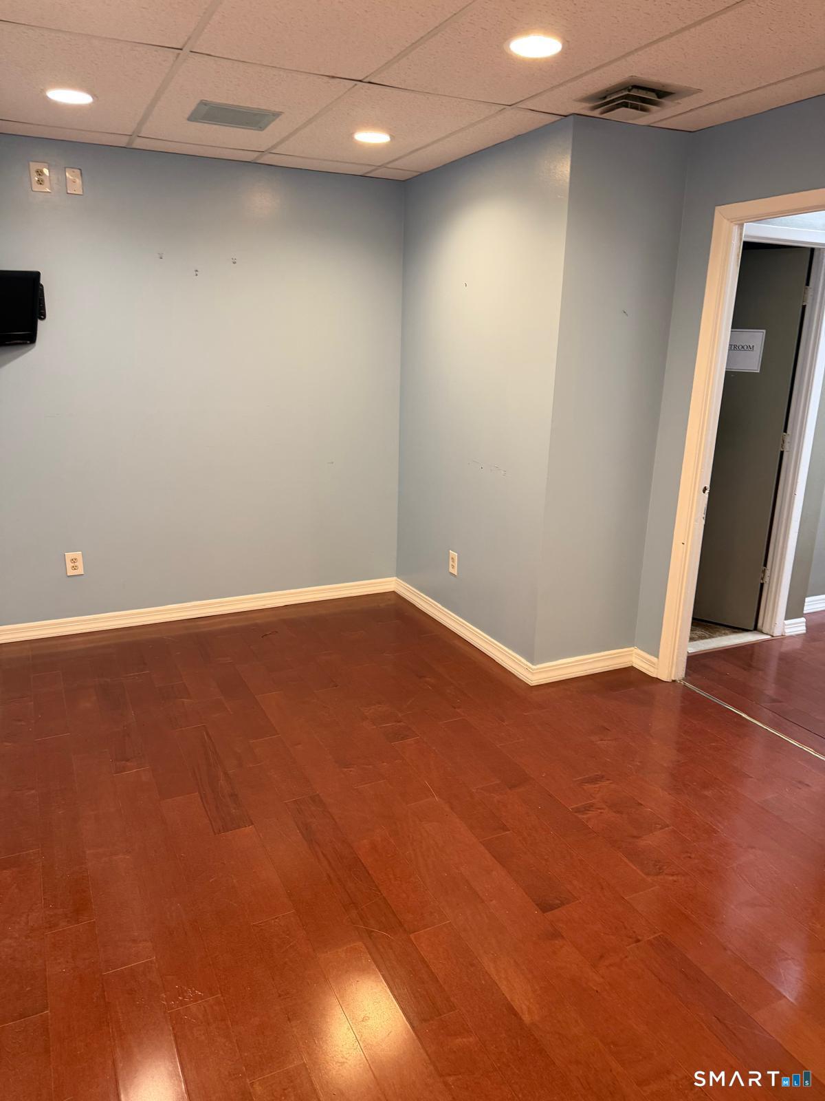 3715 Main Street Bridgeport CT 06606